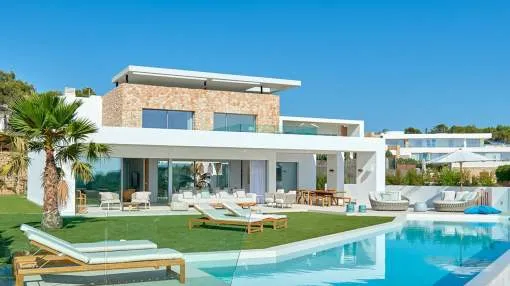 Newly built 7-bedroom villa in Cala Conta Newly built 7-bedroom villa in Cala Conta